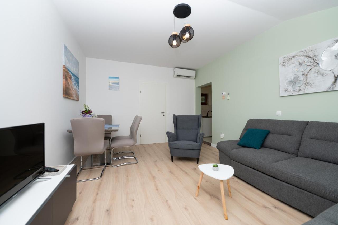 Apartman Marin Makarska Buitenkant foto