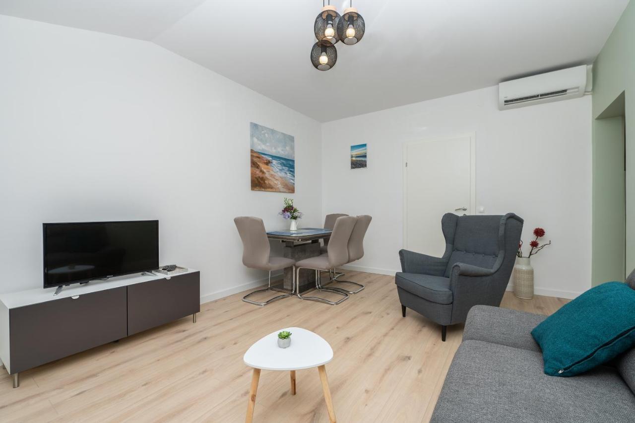 Apartman Marin Makarska Buitenkant foto