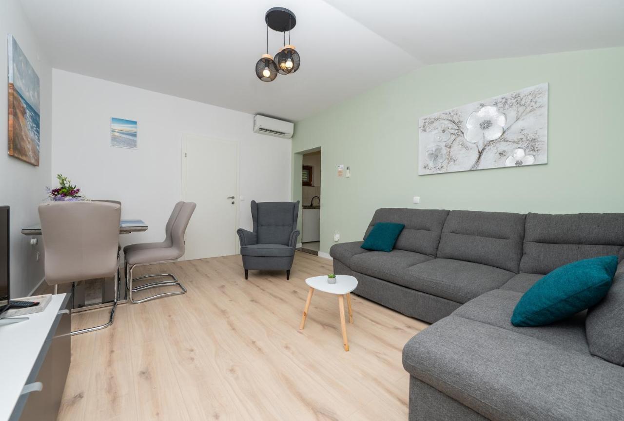 Apartman Marin Makarska Buitenkant foto